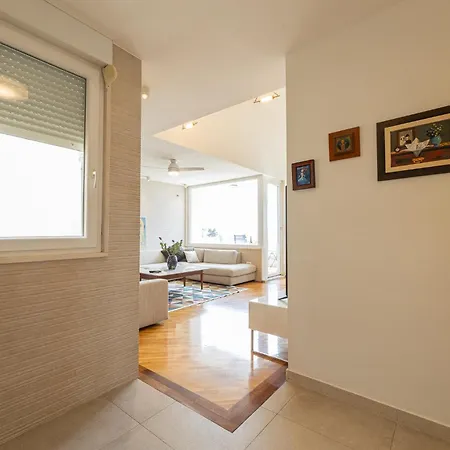 Horizon Penthouse - Premium Location And Panoramic Views ספליט